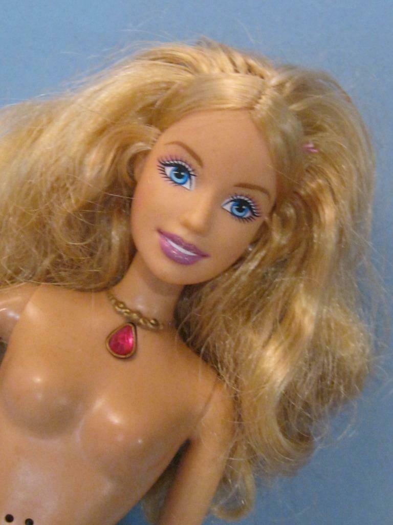 Works-2007 Barbie Island Princess Nude Doll Rosella (luciana) Sings-gem Necklace
